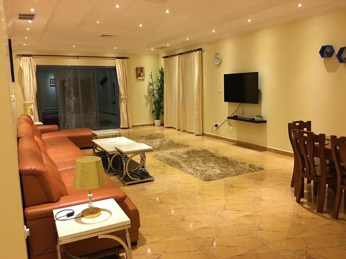 منتجع اليال Alyal Resort Al Khīrān Kültér fotó