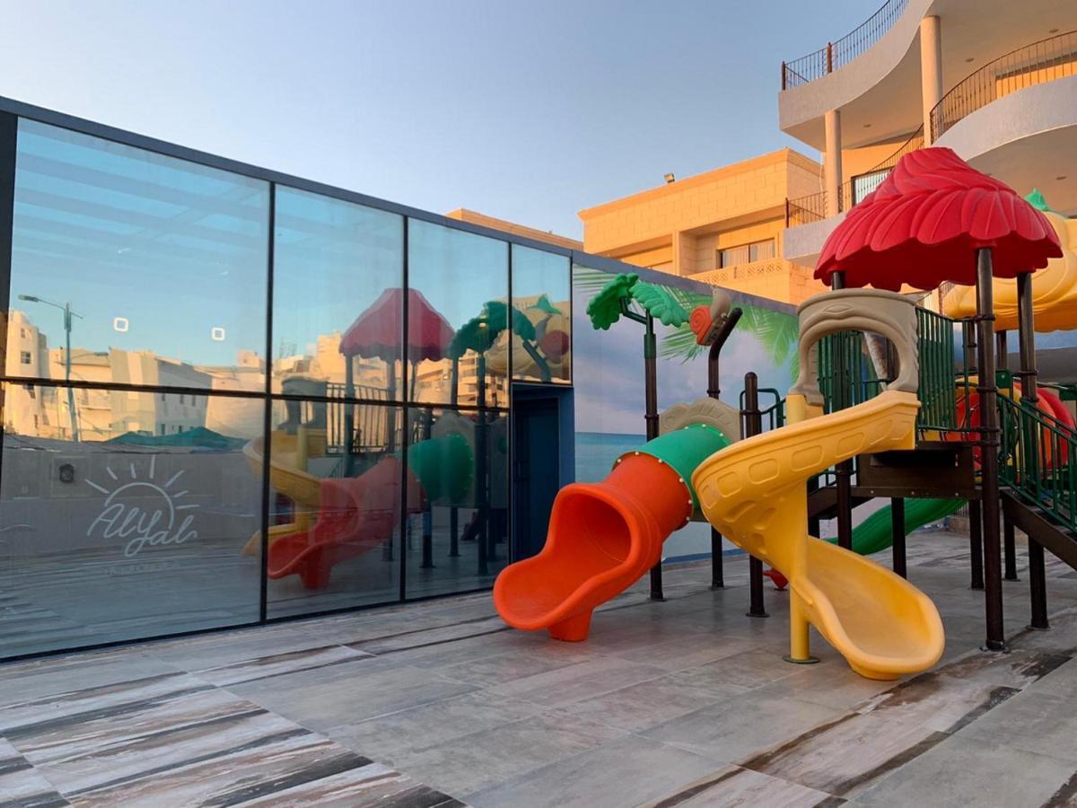 منتجع اليال Alyal Resort Al Khīrān Kültér fotó